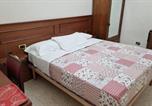 Location vacances  Province de Salerne - Vittoria Guest House Battipaglia-1