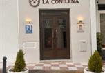Location vacances  Cadix - Hostal La Conileña-2