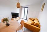 Location vacances Sète - Les Suites du Parc - Face au parc Simone Veil appartement d'exception de 2 chambres au coeur de la ville-4