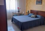 Location vacances  Province de Vibo-Valentia - The Bridge - Guest House-1