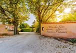 Hôtel Robion - Domaine des Grès Luberon - Hôtel 4 étoiles - Restaurant Sous les Platanes - Restaurant 901 côté piscine-3