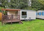 Location vacances Eschfeld - Lovely Stacaravan In Irrhausen-1