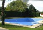 Location vacances  Saragosse - Charming semi-detached villa-1