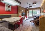 Location vacances La Clusaz - Appartement 3 pièces, terrasse, animaux admis, garage, centre village - Fr-1-304-191-1