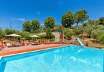 Location vacances Loro Ciuffenna - Tuscany Villas With Private Pool & Tennis - Happy Rentals-2