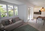 Location vacances Lignano Sabbiadoro - Bright villa with garden in Lignano Pineta-2