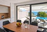 Location vacances Novigrad Općina - Cozy Home In Maslenica With Private Swimming Pool, Can Be Inside Or Outside-4