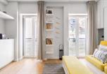 Location vacances Cacilhas - Contemporary Gem in Lisbon's Heart-1