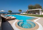 Location vacances Malia - Hersonissos Beach Villa - Your Seafront Retreat by etouri-4