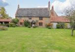 Location vacances Bacton - Manor Farm House-1