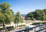 Hôtel Kühlungsborn - Hotel Haus am Meer Kühlungsborn direkte Strandlage mit Meerblick oder Gartenblick, Balkon & Frühstück in historischer Villa-2