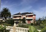 Location vacances Barreiros - Villa Neli Playa-1
