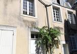 Location vacances Angers - Charmant Appartement Central à Angers - Tout Inclus, Wifi, Proche Gare et Patrimoine - Fr-1-622-6-4