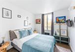 Hôtel Nogent-sur-Marne - Room Sauvage-1