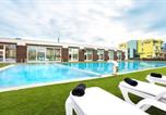 Location vacances  Mirovo - Complex Europe-1