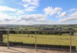 Location vacances  Gare d'Halifax - Heath Hideaway-1