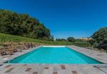 Location vacances  Province de Macerata - Casale Vigneto 6-4