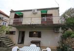Location vacances Vis - Apartments by the sea Vis - 2457-3