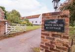 Location vacances Stibbard - White House Cottage-4