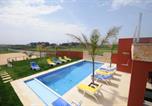 Location vacances Braga - Superb Esposende Villa 5 Bedrooms Villa Agobar Tennis Court-2