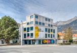 Location vacances Innsbruck - Charmante Wohnung für 2 Personen in Zentrumsnähe x Parkplatz x coworking-Arbeitsplätze im Haus-2