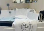 Location vacances Parghelia - La Romantique Rooms and Apartments Tropea-3