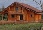 Location vacances Plombières-les-Bains - Chalet des 4 Vents: Nature et Activités Vosges - Fr-1-589-815-1