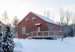 Hôtel Bretton Woods - Pine Cabin: Lakeside Log Cabin Escape-2
