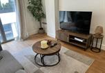 Location vacances Paddington - Zone 1 Bright and Modern 3 Bed Apt Hyde Park Central London-2