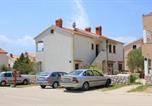 Location vacances Cres - Apartments with parking space Cres - 7983-3
