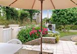 Location vacances Quemper-Guézennec - 3 Bedroom Lovely Home In Le Faouët-2