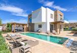 Location vacances Gennadi - Villa Elios Residence-1