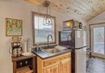Location vacances Hill City - Cozy Creekside Retreat-4
