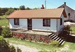 Location vacances Plombières-les-Bains - Gîte reposant en forêt avec terrasse, proche de Plombières-les-Bains - Fr-1-589-165-3