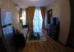 Location vacances  Bulgarie - Vip Apartments Dobrevi-1