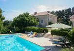 Location vacances Gare SNCF de Laroque - Gites de Saint Maurin-1