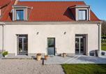 Location vacances Escalles - Vintage Holiday Home in Escalles with Garden, cleaning included-2