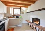 Location vacances  Province de Belluno - Nice Home In Feltre With Wifi-4