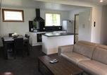 Location vacances Blenheim - 3 & 4 Bedroom Holiday Houses Central Picton-4