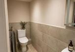 Location vacances  Gare de Newport - Modern Hotel Room In Historic Malthouse-1