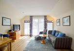Location vacances Binz - Dünenpark Binz - Komfort Ferienwohnung mit 1 Schlafzimmer und Balkon im Dachgeschoss 150-1