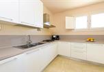 Location vacances Manerba del Garda - Villa Iris Manerba private pool-1