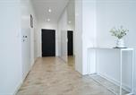 Location vacances Katowice - Urban Apartments Golden Royal, Jacuzzi by the window, chilled Prosecco, Free Garage-4
