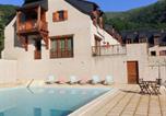 Location vacances Vignec - Charmant 2 Pièces pour 6 Personnes avec Piscine à Vignec, Proche Saint-Lary-Soulan - Fr-1-504-101-2