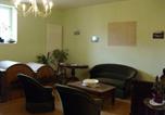 Hôtel Meuse - Détente à Montigny : 4 Chambres, Terrasse, Jardin - Fr-1-585-154-4