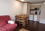 Location vacances Besse-et-Saint-Anastaise - Appartement 4 pers. avec balcon au calme, accès piscine - Fr-1-814-167-1