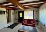 Location vacances  Seine-Maritime - Spacieuse Maison avec Piscine à Villainville - 170 m²-2