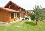Location vacances Vagney - Chalet en bois avec jardin, proche ski et randonnée, équipé pour 8 pers. à Vagney, Vosges - Fr-1-589-283-1
