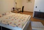 Location vacances Bonn - Flats-4u - Cosy, quite & clean apartments in the city ( Apt. 3 )-4