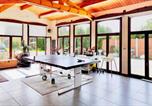 Location vacances Zutendaal - 8p 4b Authentic house with playroom and infrared sauna-2